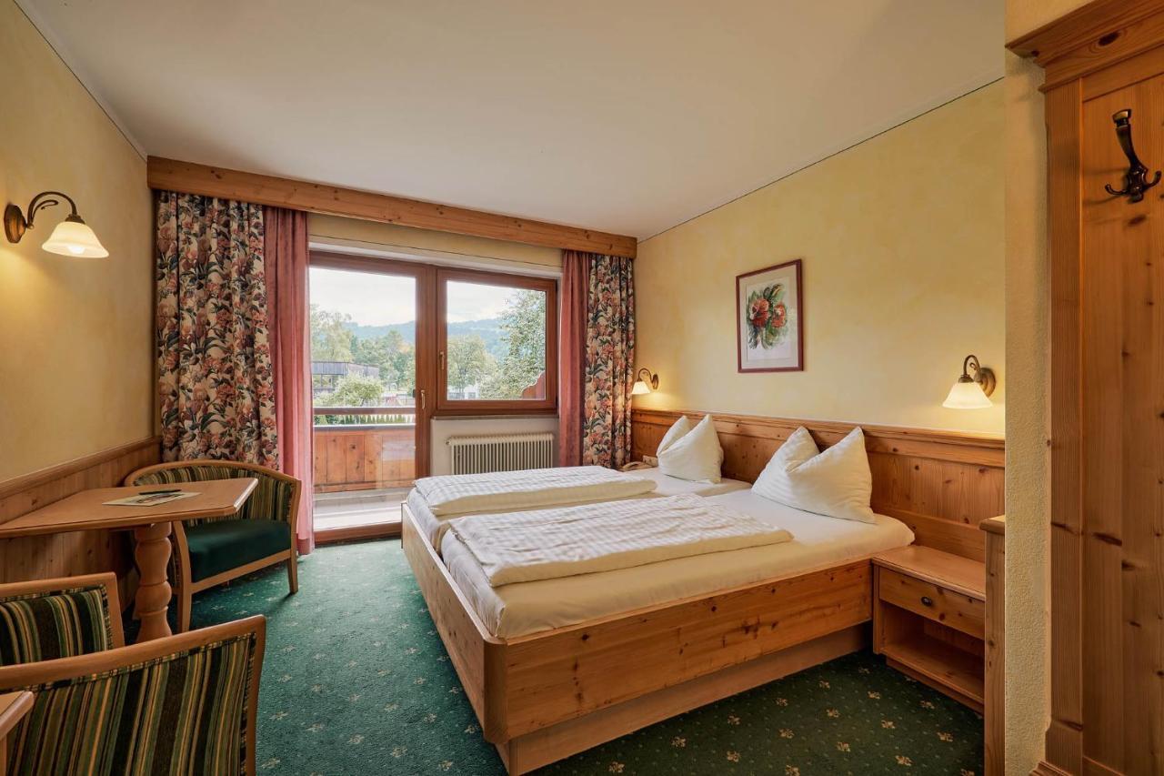 Gasthaus Hotel Oberwirt Ebbs Exterior foto