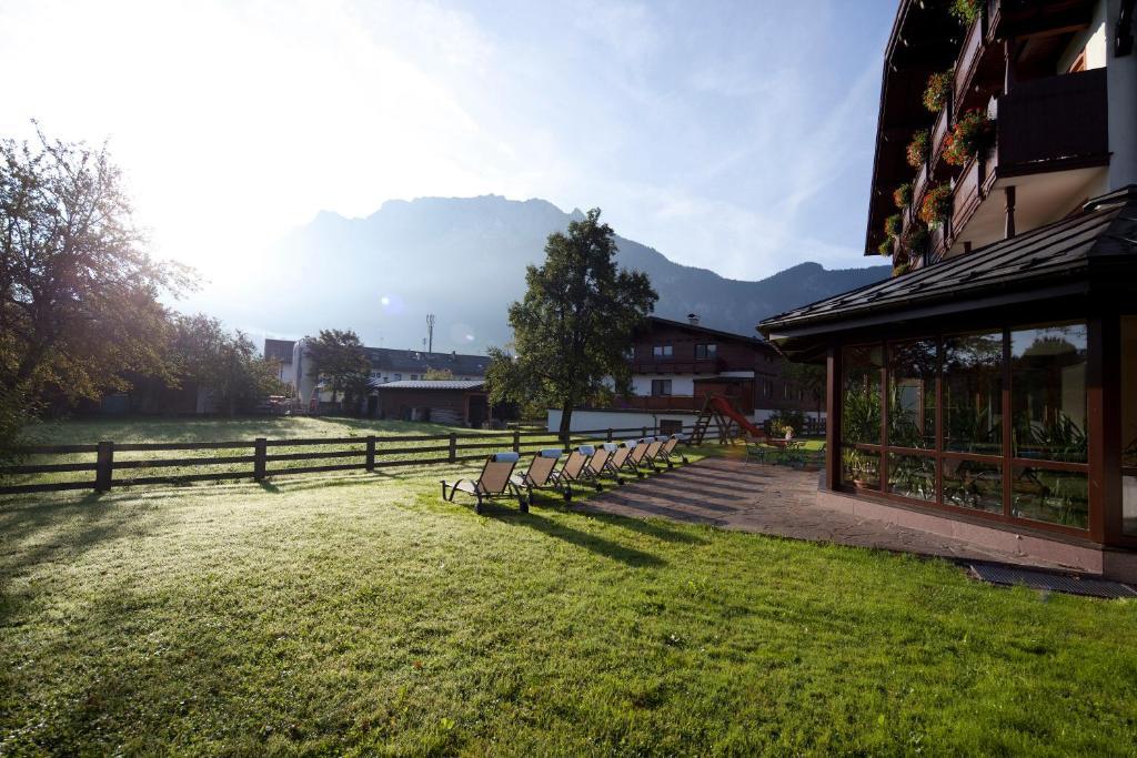 Gasthaus Hotel Oberwirt Ebbs Exterior foto